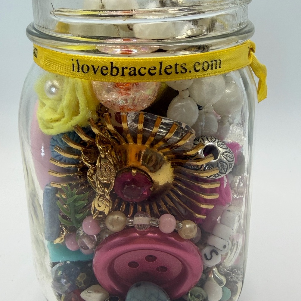 Vintage Gold and Pink Sunburst Brooches Bead Necklace Jewelry Jar 🏺Watch